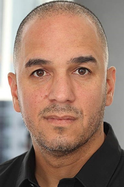 Hiram Ortiz as Alistair