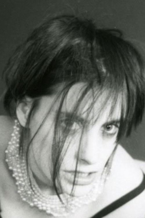 Veronica Paintoux as Annabelle