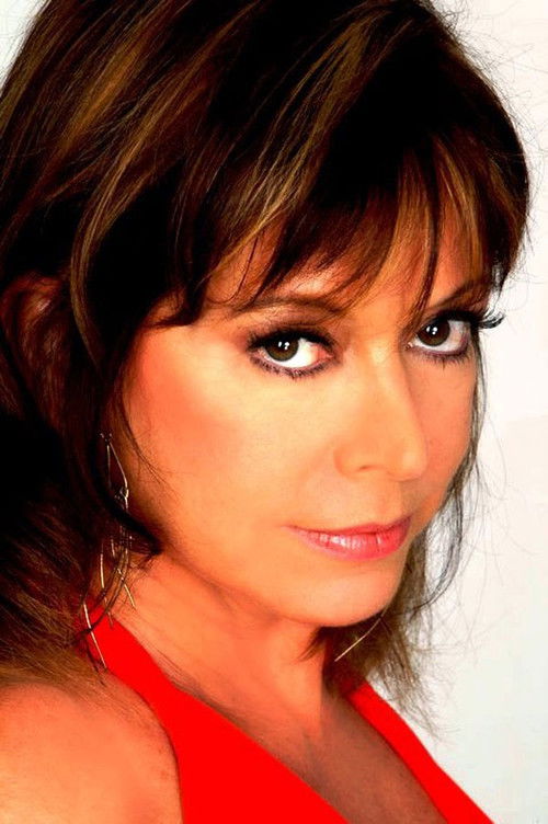 Alcione Mazzeo as Angélica