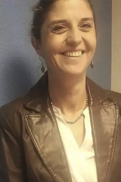 SILVIA CARNICERO as REINA ADOSINDA