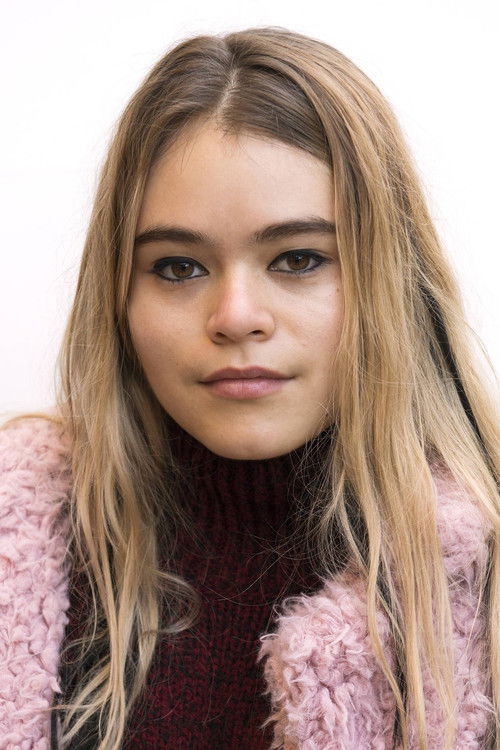 Chiara Carla Bär as Sabrina