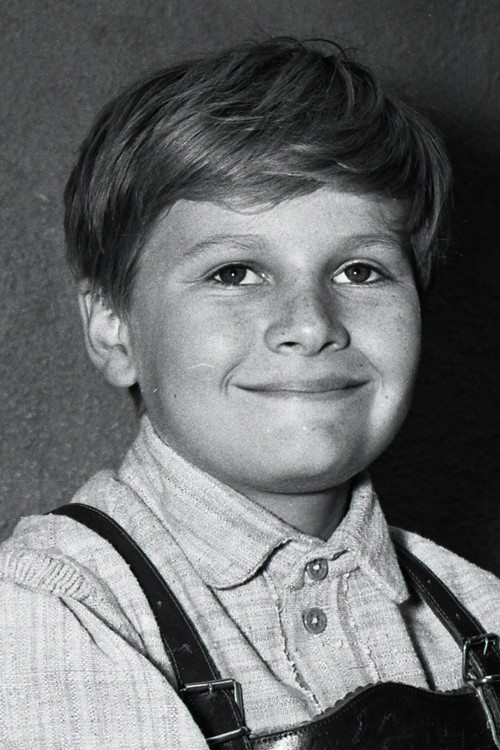 Duane Chase as Kurt von Trapp