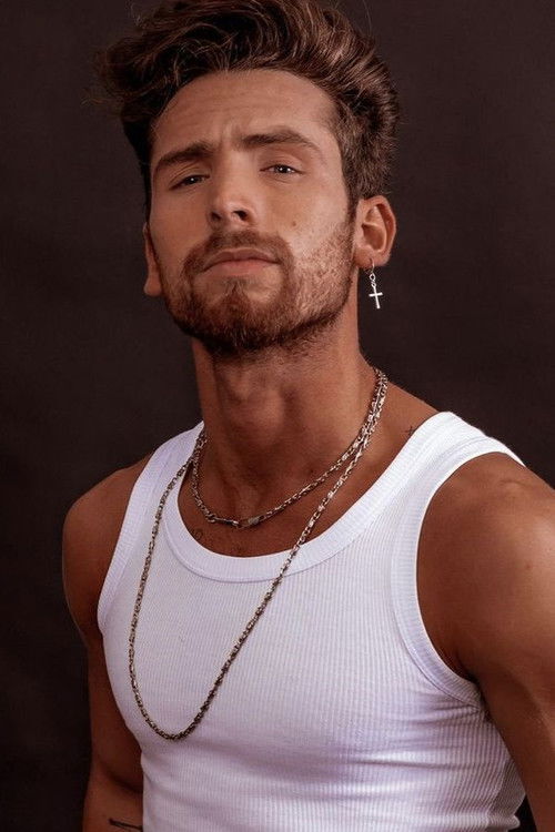 Máximo Espíndola as Self