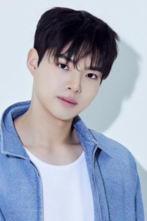 김윤수 as Self - Contestant