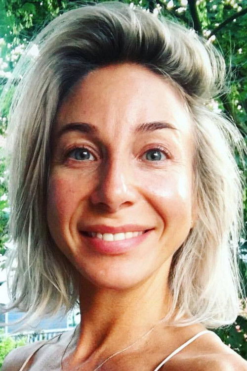 Phoebe De Winter as Self - Hairdresser