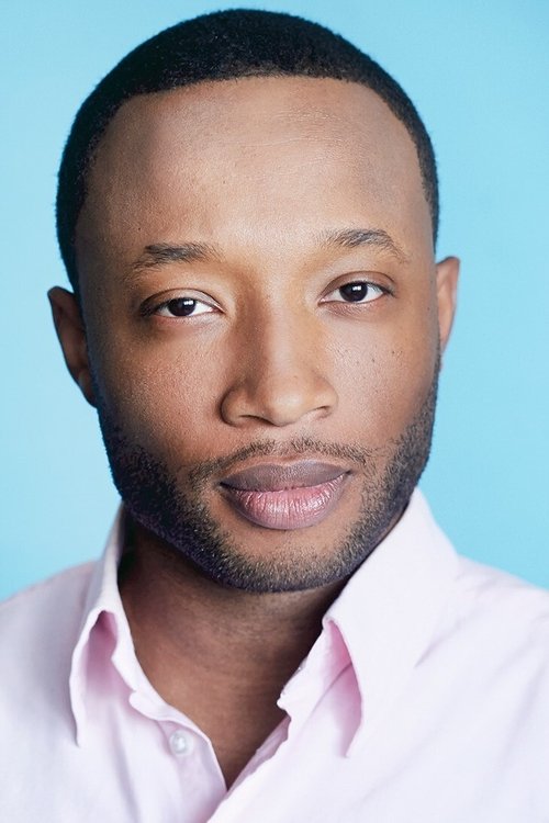 Henri Franklin as Waiter