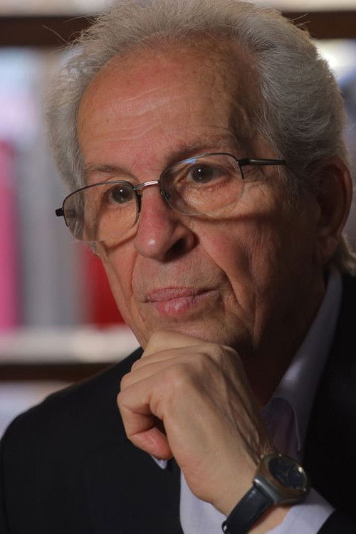 Luis Zamora as Himself