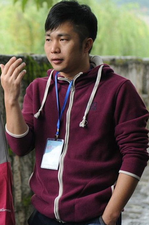 Yang Pingdao as Fish Shop Owner