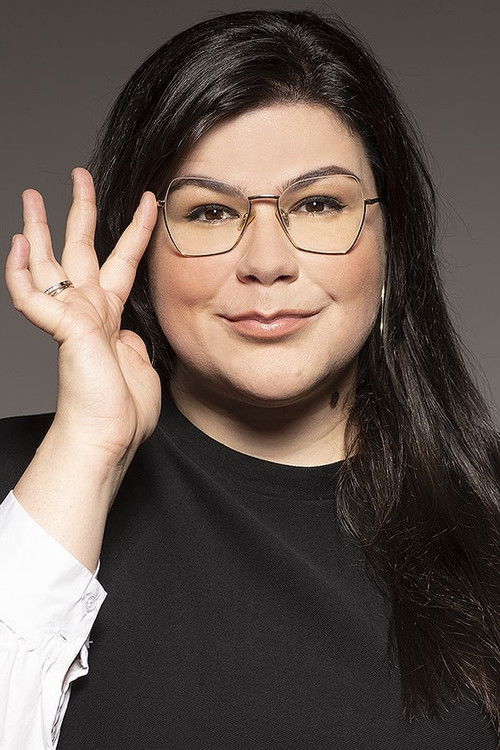 Ráskó Eszter as Önmaga; Vendég