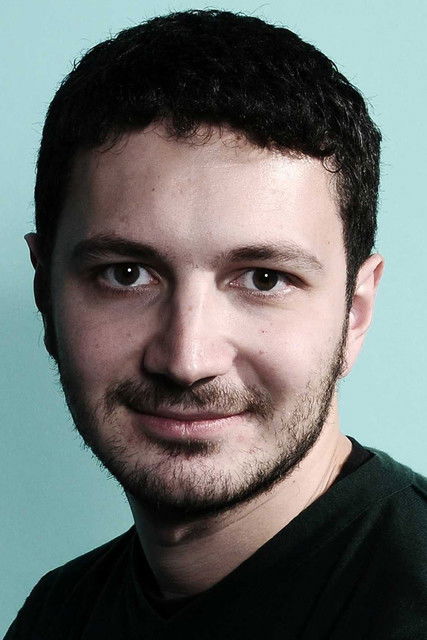 Burak Balcı as Zias