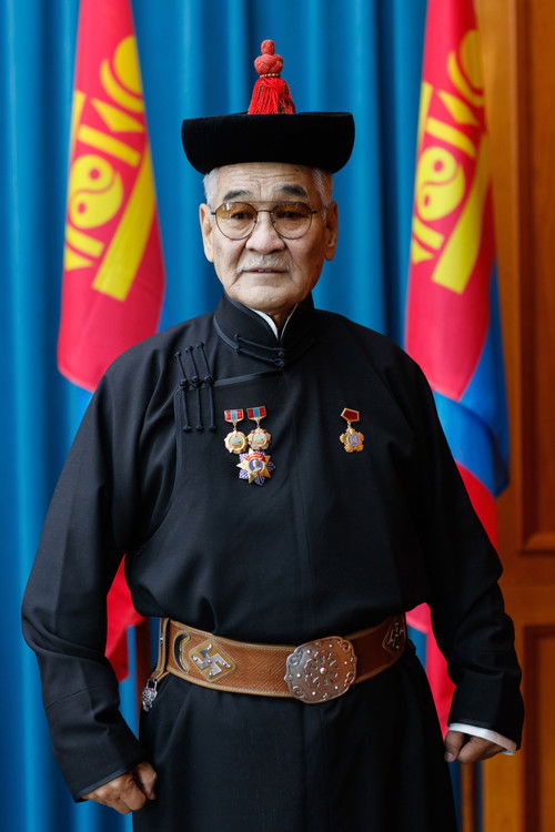 Tserendagva Purevdorj as Danzan