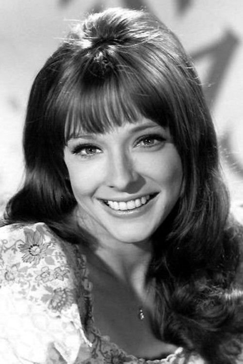 Brenda Scott as Barbara Dean