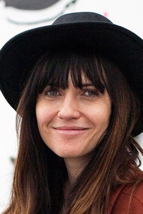 Mia Aegerter as Malu