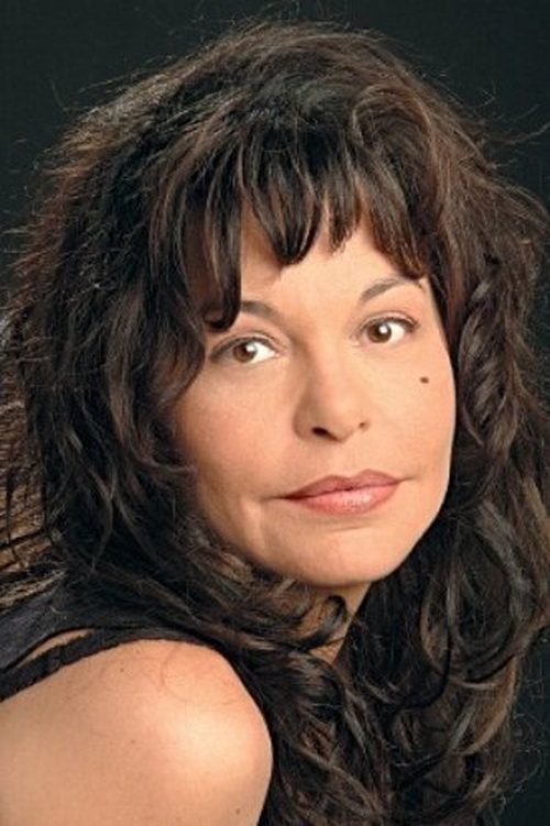 Isabelle Mergault as La fille du jeu vidéo