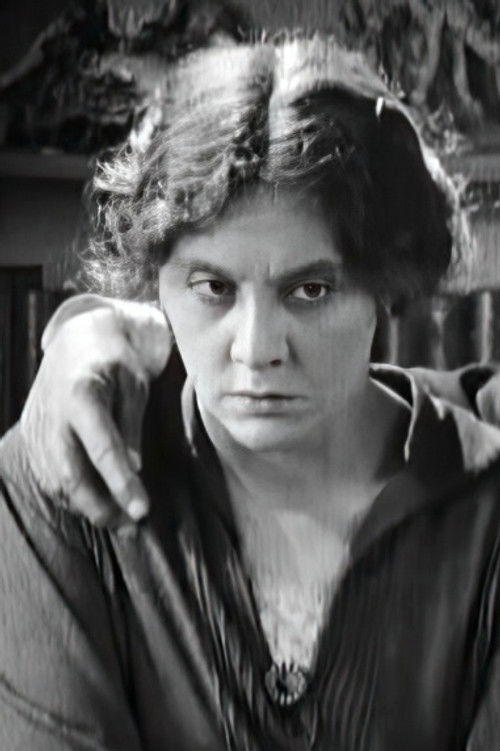 Germaine Dermoz as Madame Beudet