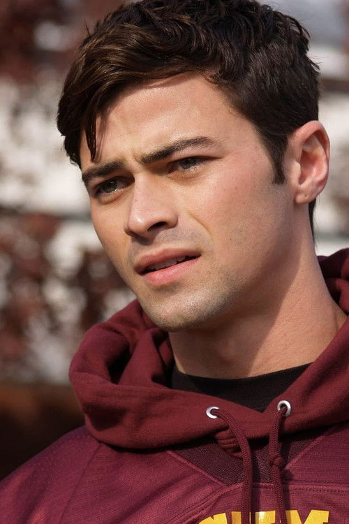Matt Cohen as Henry Porter