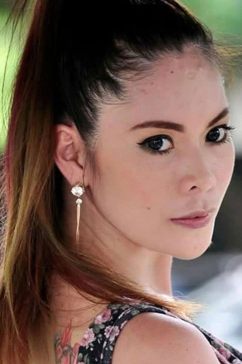 Theresa Amore as Zafina Lapa