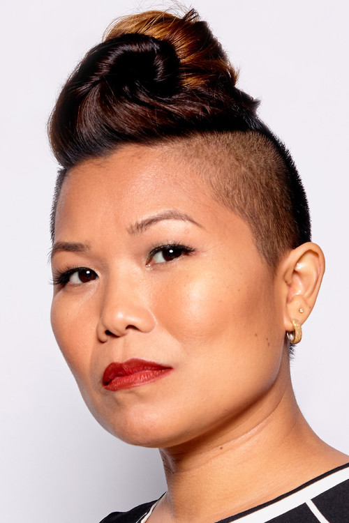 Jenn Wong as Aunt Augustine (voice)