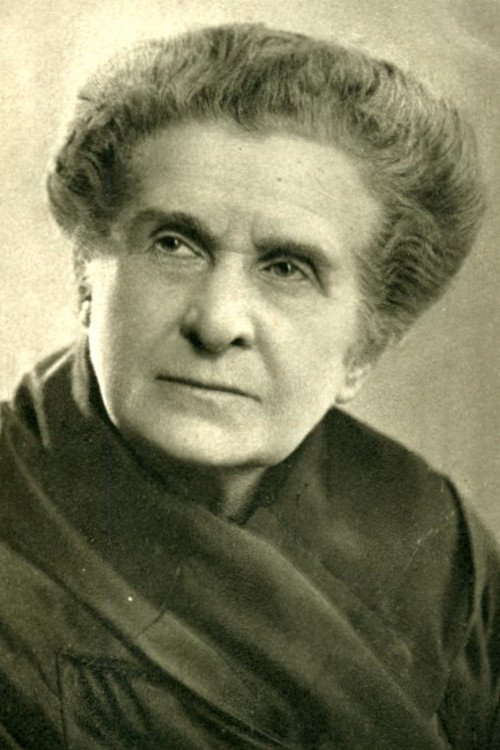 Mariya Blyumental-Tamarina as 