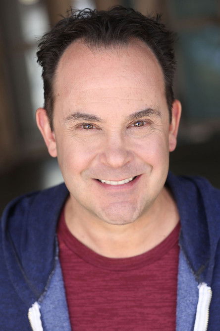 Jeremy Licht as David Maris