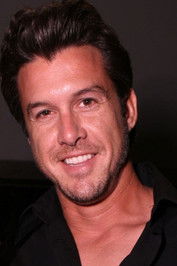 Neil Andrea as Crewman