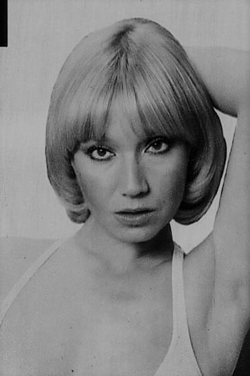 Eva Robin as Mujer en la cama