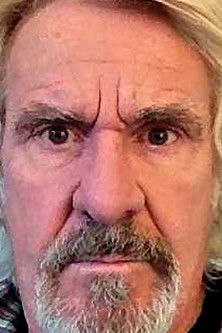 Daniele Fileti as Frank