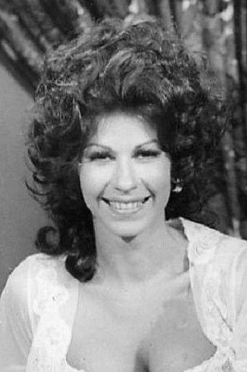 Haydée Balza as Octavia (as Haidée Balza)