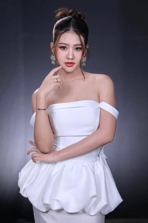 Khemmapat Nenchoo as Micky