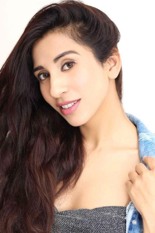 Kanika Khanna as 