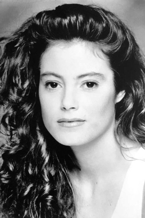 Carrie Mitchum as Sunnie Haines