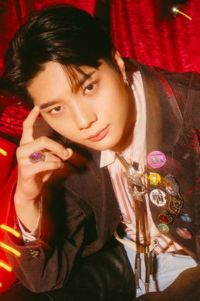 Katsunari Nakagawa as Ren