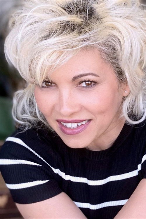 Ysa Ferrer as Sophie