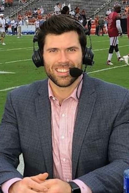 Gabe Ikard as Self - Host