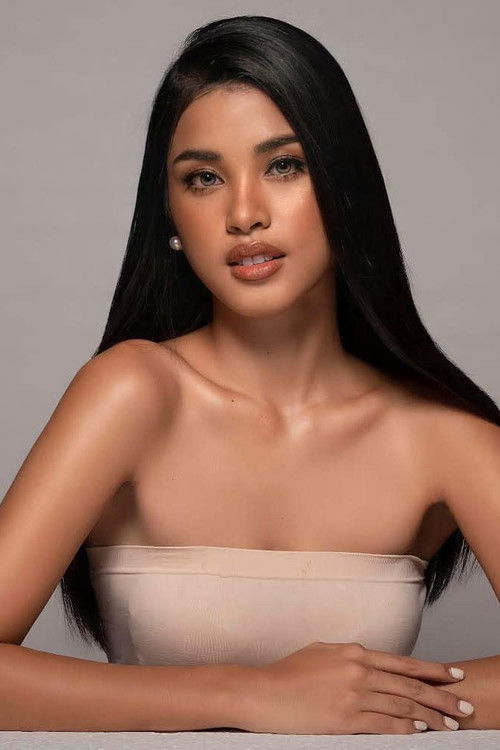 Shuvee Etrata as DDS Princess