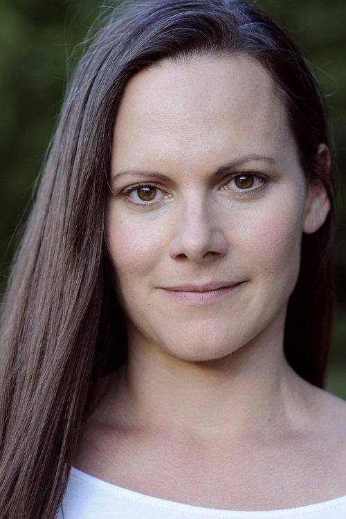 Claire Plaut as Monique