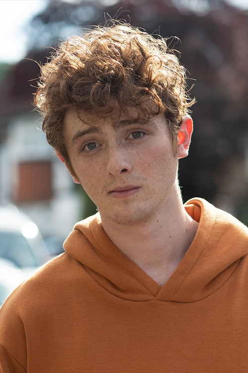 Leo Flanagan as Ollie