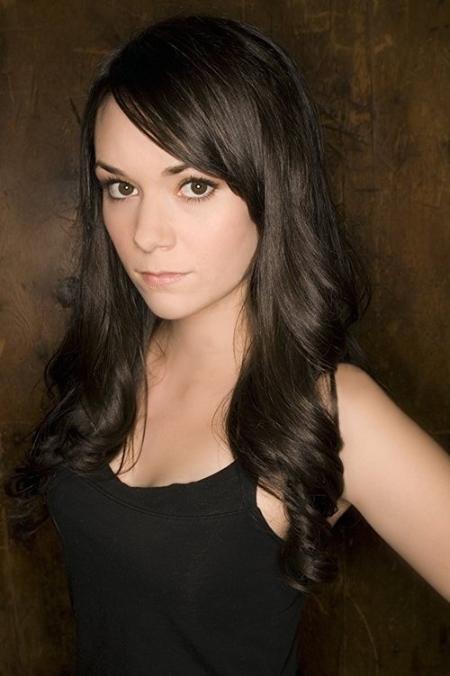 Carmen Lavigne as Jess