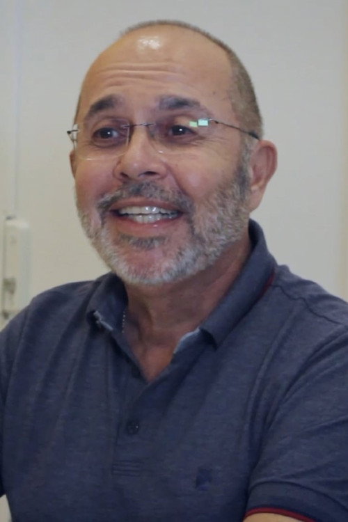 Adilson Borges as Alfredo Gonçalves