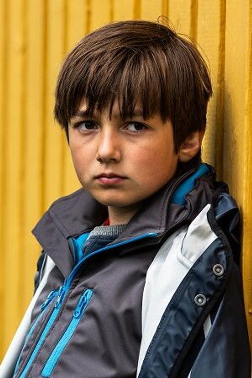 Elvis Stegmar as Teammate