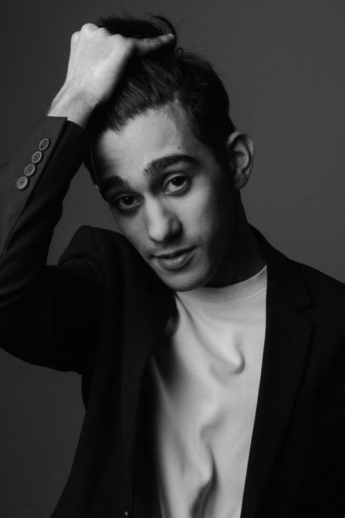 Alexander Arzumanyan as Samvel