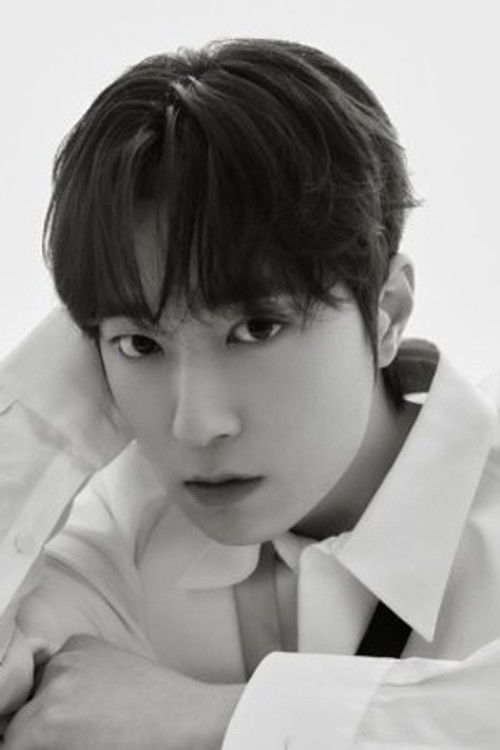 Lee Dong-seop as Dong-seop