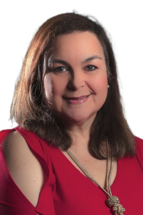 Nilena Zisopulos as Tía Beatriz