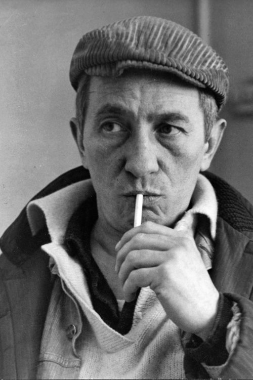 Jerzy Dobrowolski as Instructor's Friend