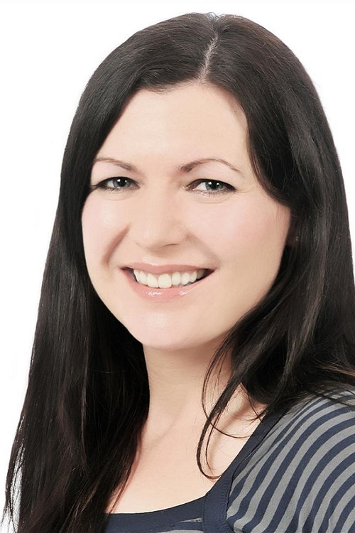 Teresa Mahoney as Various