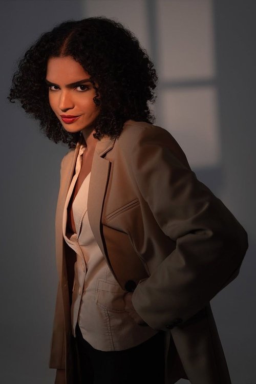 Bruna Morais as Camila