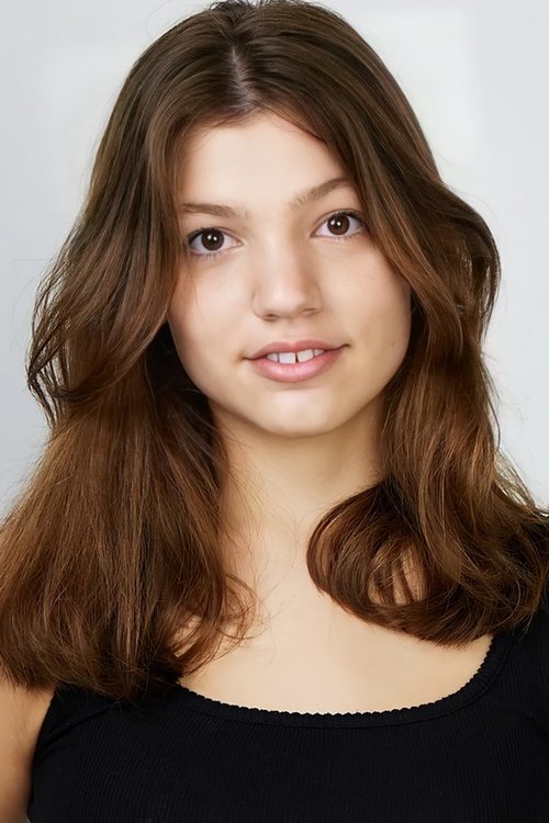 Mila Rayne as Kardashian Wannabe