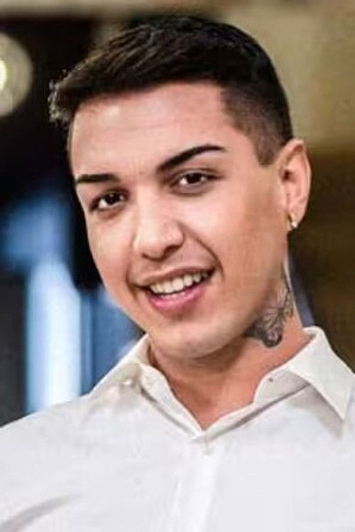 Ferdy Motallebi as Self - Serveerder