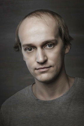Markus Luik as Viljar