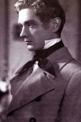 Carlo Minello as Marcello